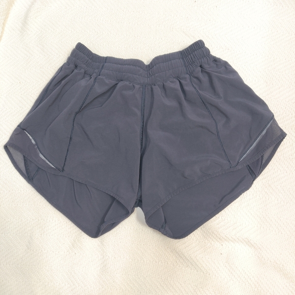 lululemon athletica Pants - 1 DAY SALE💥Lululemon Hotty Hot Short II *Long 4"